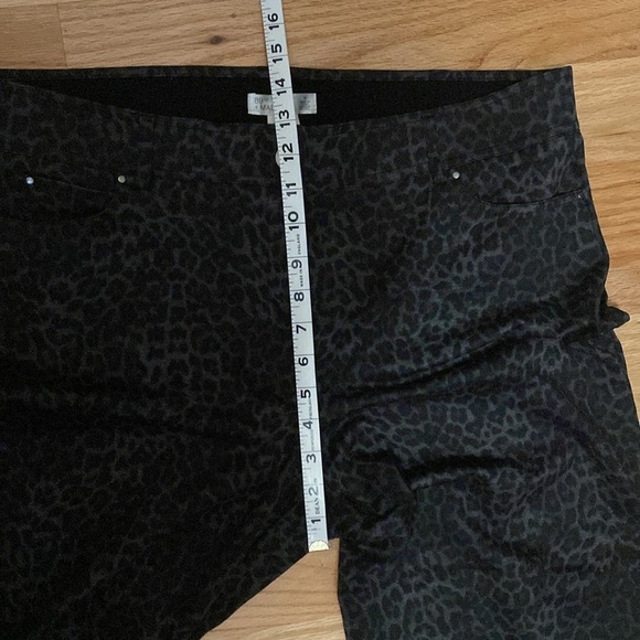 89th + Maddison leopard pants Women’s 16 Ankle straight leg stretch BLK/Grey - Picture 9 of 11